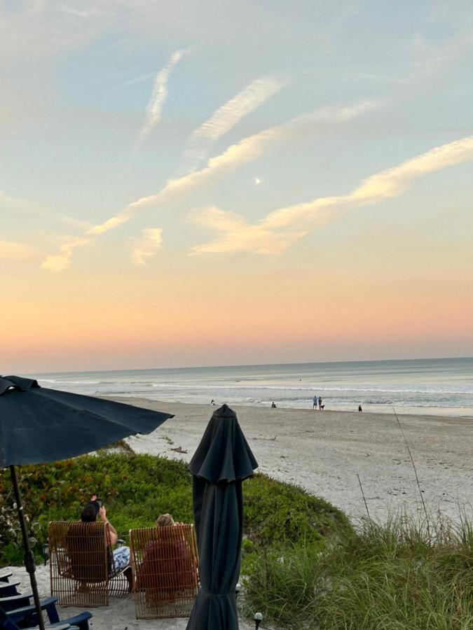 Bleu Beach Resort Indialantic Exteriör bild