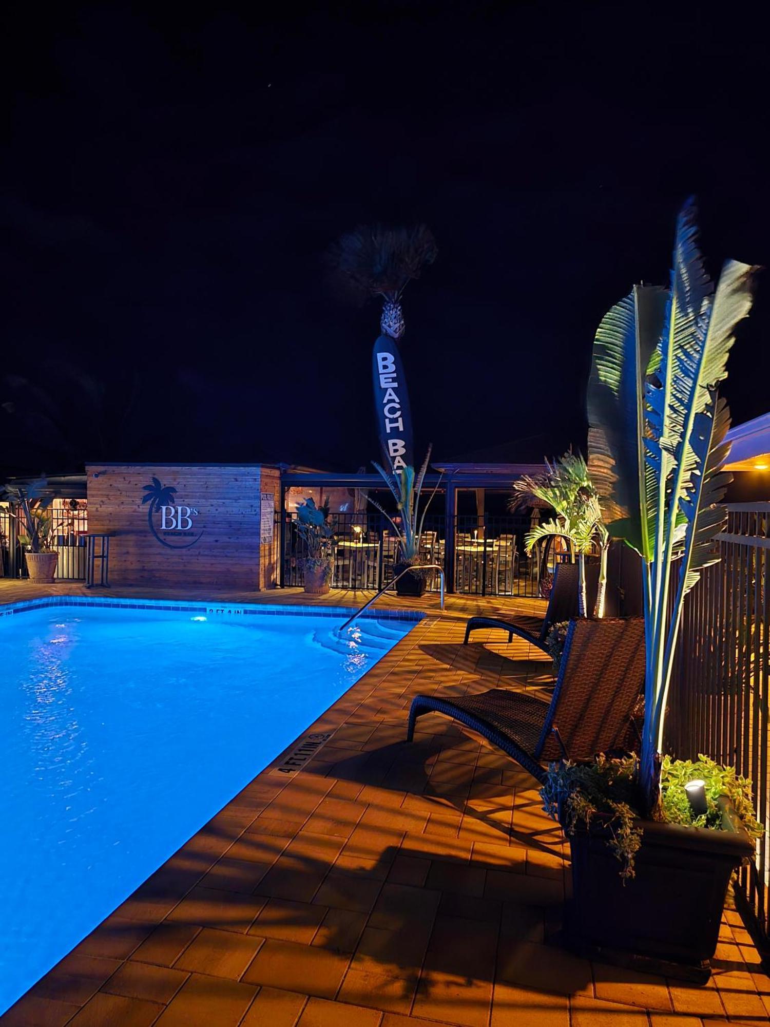Bleu Beach Resort Indialantic Exteriör bild